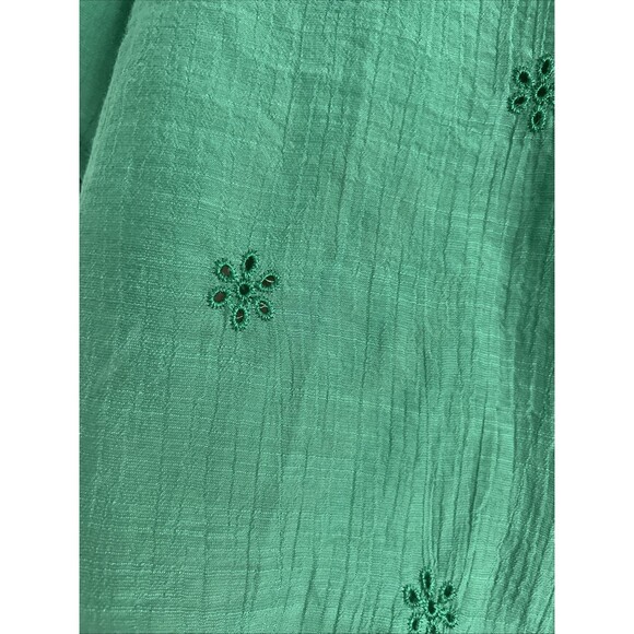 Figueroa and Flower Top Womens Green Small Lightweight Mid Sleeve Blouse Eyelet - Picture 3 of 7